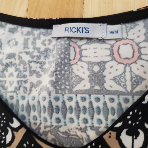 2/$15**Open Shoulder funky pattern shirt - Picture 4 of 5